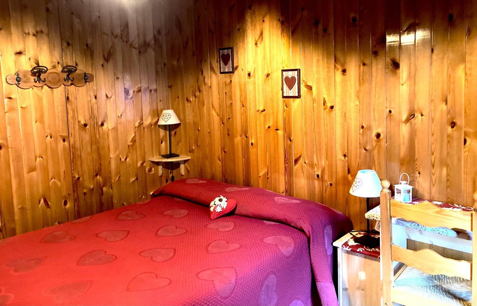 B&B Maison Vallomy Lillianes エクステリア 写真