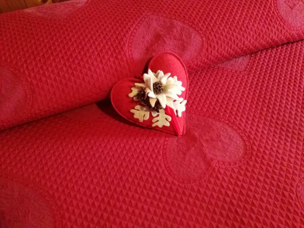 B&B Maison Vallomy Lillianes エクステリア 写真